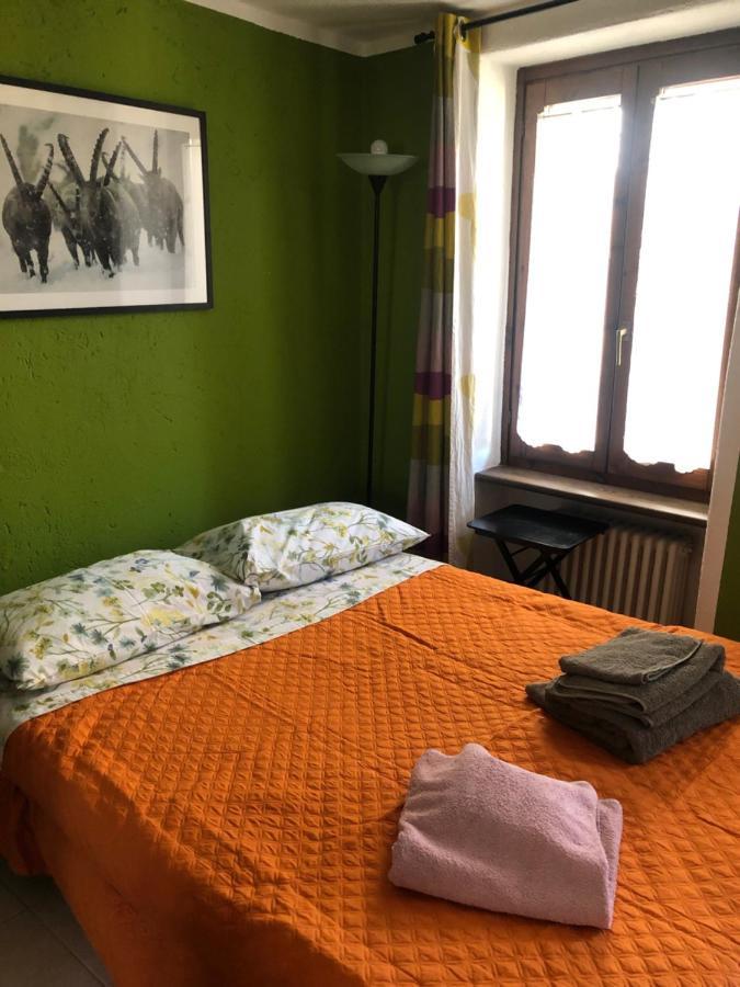 La Casa Di Rox Ad Aosta - Small Holiday Apartment In Central Aosta - Alloggio Ad Uso Turistico - Vda - Aosta - N 0304 Buitenkant foto